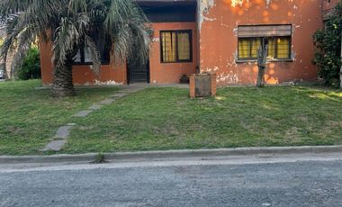 Casa en  Venta - Avellaneda e Italia