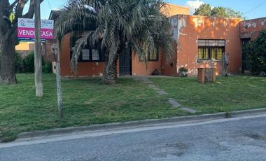 Casa en  Venta - Avellaneda e Italia