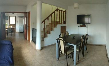 Departamento de 4 ambientes con cochera en Condominio Privado - Paso Del Rey - Moreno