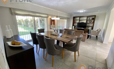 CASA 3 DORMITORIOS CON PILETA EN FISHERTON