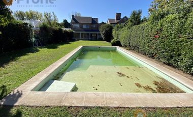 CASA 3 DORMITORIOS CON PILETA EN FISHERTON