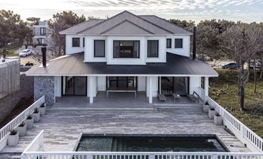 Casa en Venta - Barrio Marítimo I Lote 65 de Costa Esmeralda - Con vista al mar