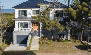 Casa en Venta - Barrio Marítimo I Lote 65 de Costa Esmeralda - Con vista al mar