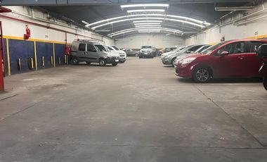 DEPOSITO / GALPON EN ALQUILER - AV. 9 DE JULIO Y AUTOPISTA