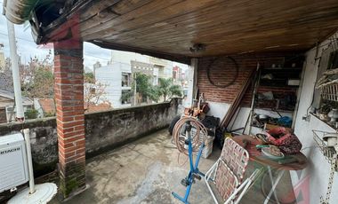 Vivienda de 2 ambientes con dos locales