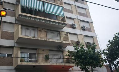 Excelente Departamento en Venta en Pleno Centro!!!! Cardeza 9, Monte Grande.