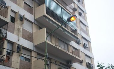 Excelente Departamento en Venta en Pleno Centro!!!! Cardeza 9, Monte Grande.
