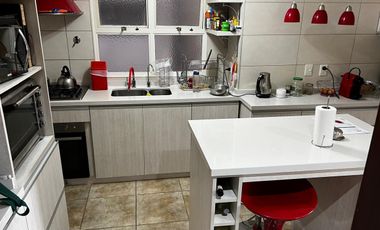 Venta Departamento en 6 ambientes con vista al lago