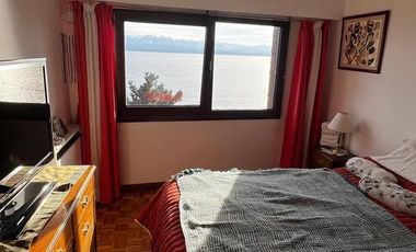 Venta Departamento en 6 ambientes con vista al lago