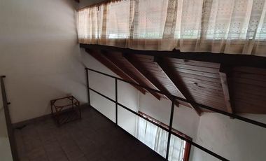 Dúplex en Bernal Este