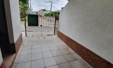 Dúplex en Bernal Este