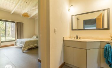 Casa 4 dormitorios, amplio jardín - Puerto Paraíso - Gral Lagos | Venta