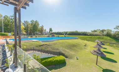 Casa 4 dormitorios, amplio jardín - Puerto Paraíso - Gral Lagos | Venta