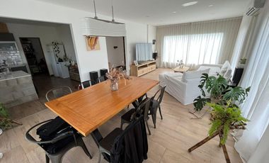 Casa en alquiler de 3 dormitorios en Barrio Cerrado