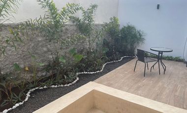 Townhouse en venta en privada residencial en Cholul.