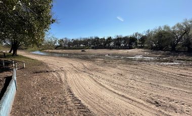 Balnerario Los Pinos - A metros de la Ruta Nacional 14 y a metros de la Ruta Provincial 20