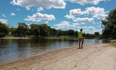 Balnerario Los Pinos - A metros de la Ruta Nacional 14 y a metros de la Ruta Provincial 20