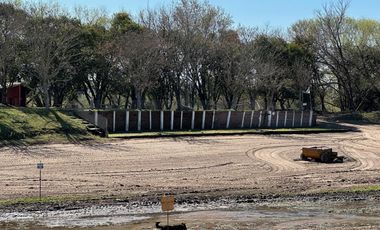 Balnerario Los Pinos - A metros de la Ruta Nacional 14 y a metros de la Ruta Provincial 20