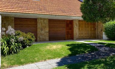 Casa en Punta Mogotes
