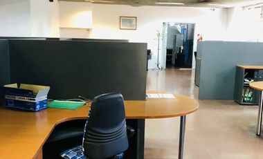 Oficina Comercial/ Salón usos Múltiples