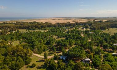 Terrenos en venta - 4.255Mts2 - Arenas Verdes, Lobería