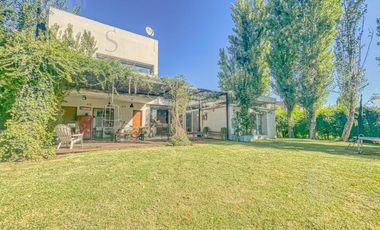 Venta o Alquiler - Casa en Haras Santa Maria - Escobar