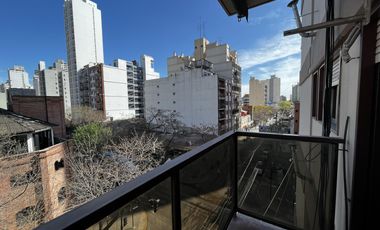 Departamento 3 ambientes VENTA Lomas de Zamora