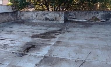 Venta de Casa 2 Amb.  en Ramos Mejia a Refaccionar