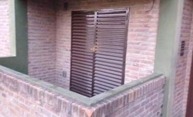Departamento en venta - 2 Dormitorios 1 Baño - Cochera - 60Mts2- La Plata