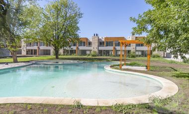 Departamento en venta - Canning, Complejo Cabral