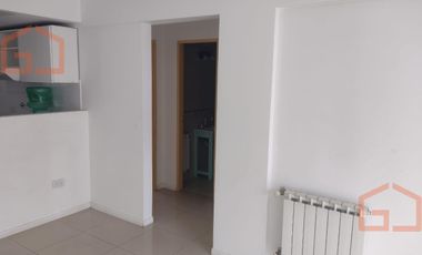 Departamento en  Alquiler 3 Ambientes Castelar