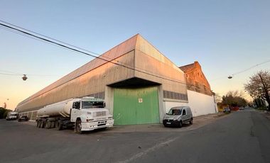 NAVE INDUSTRIAL EN VENTA EN ZONA SUR! 5.280 m²