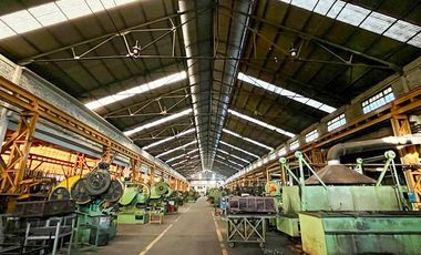 NAVE INDUSTRIAL EN VENTA EN ZONA SUR! 5.280 m²