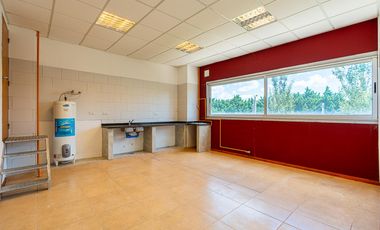 TERRENO DE 9420M2 VENTA NAVE INDUSTRIAL ROLDAN SAN LORENZO