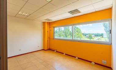 TERRENO DE 9420M2 VENTA NAVE INDUSTRIAL ROLDAN SAN LORENZO