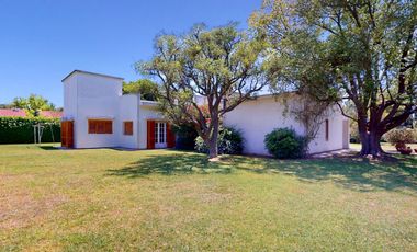Casa en venta en Gonnet
