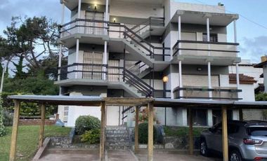 Departamento en venta - 2 Dormitorios 2 Baños - Cochera - 50Mts2 - Villa Gesell