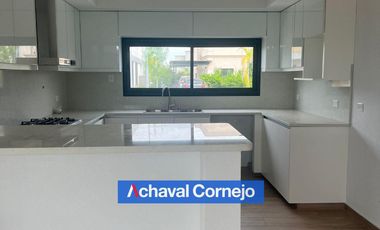 VENTA de Casa en el barrio Ceibos, Puertos (3 dormitorios (1 en suite), escritorio y jardin)