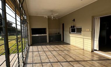 Casa de 2 dormitorios - Venta