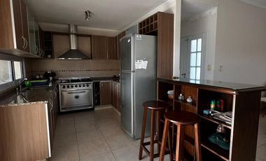Casa de 2 dormitorios - Venta