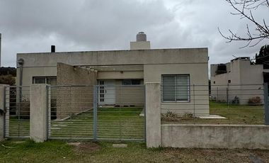 Casa de 2 dormitorios - Venta