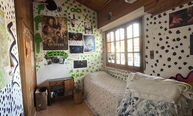 Casa en venta de 4 amb en  Castelar Sur