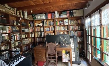 Casa en venta de 4 amb en  Castelar Sur