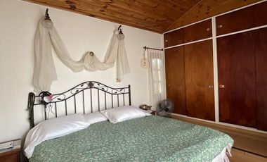 Casa en venta de 4 amb en  Castelar Sur
