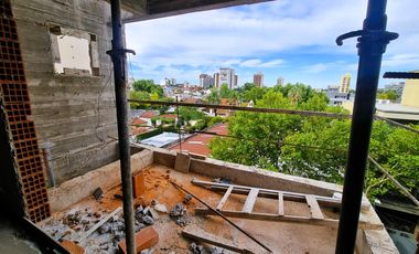 VENTA SEMIPISOS 2 AMB CON COCHERA Y BAULERA EN QUILMES