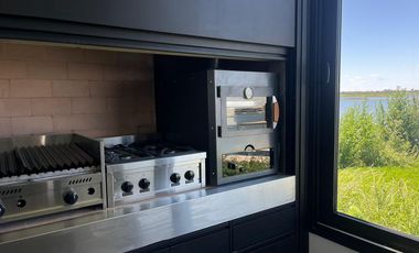 Casa en venta a la Laguna. Puertos. Barrio Marinas