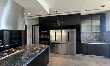 Casa en venta a la Laguna. Puertos. Barrio Marinas