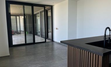 Casa en venta a la Laguna. Puertos. Barrio Marinas