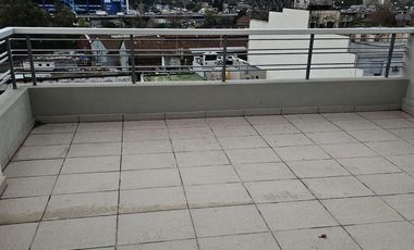 Dpto 2 amb a estrenar, 8° A, 70 m2 total, c/balcón al fte, Liniers.