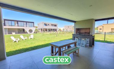 Casa en venta Lagoon Pilar